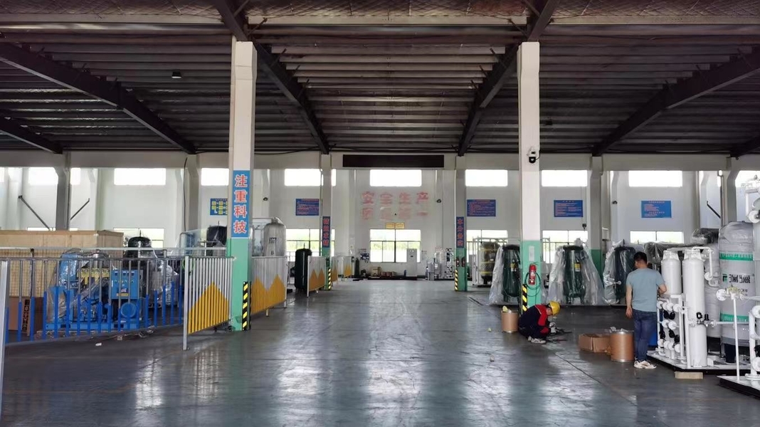 Jiangsu Luoming Purification Technology Co., Ltd. línea de producción del fabricante